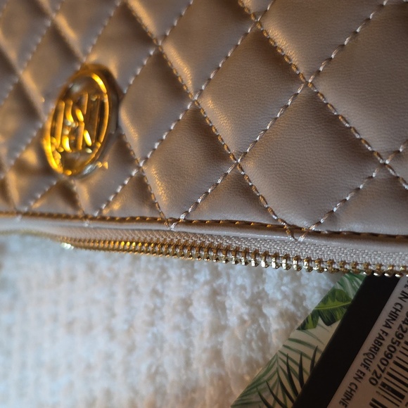 Badgley Mischka Gray Quilted 10.5  inch Clutch With Gold Accents 7inch Deep. New - Picture 6 of 8